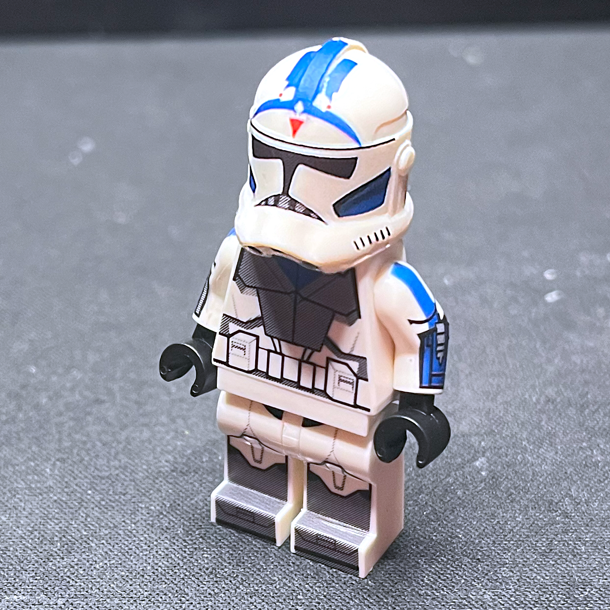 p2 fives decal