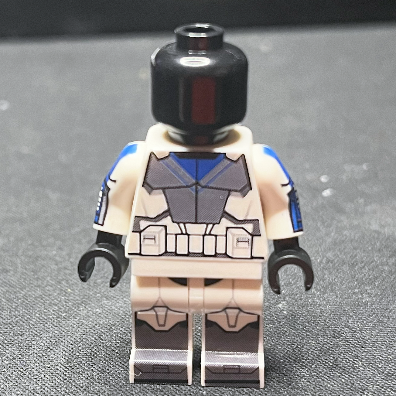p2 fives decal